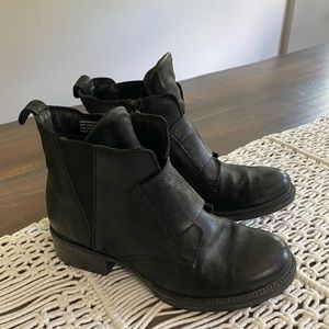 Miz Mooz leather biker ankle boots